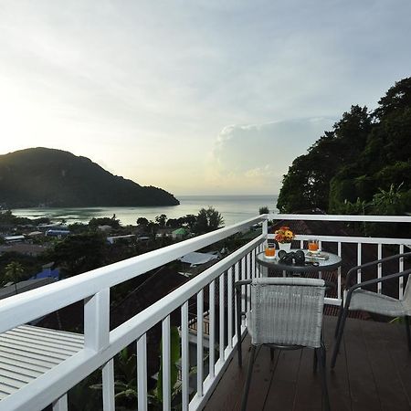 Papaya Phi Phi Resort Exterior photo